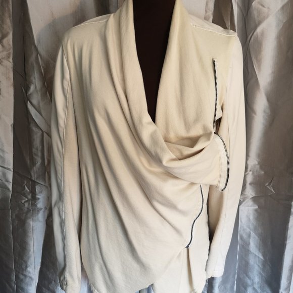 Blank NYC bilateral vegan leather and jersey jacket - Picture 2 of 4